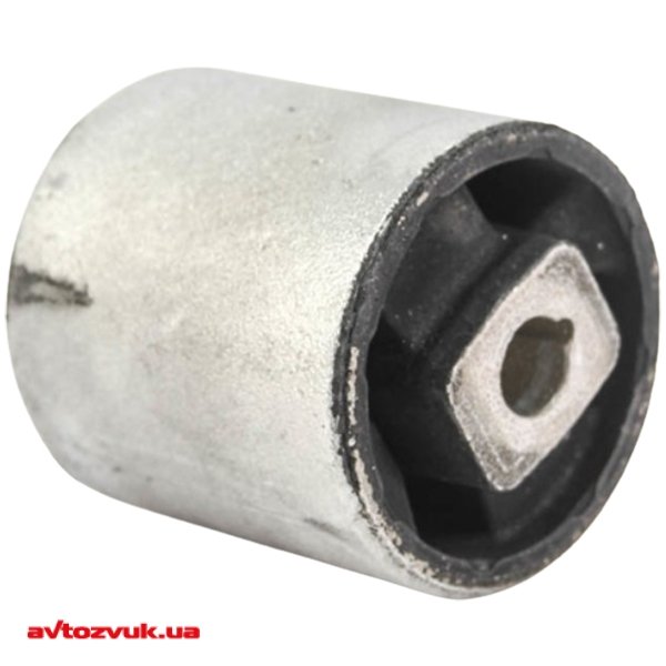 Сайлентблок важеля GOODREM RR0749