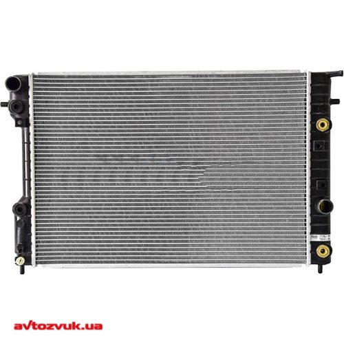 Радіатор охолодження двигуна NISSENS 63072A